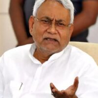 speaking English in agriculture program Nitish kumar reprimanded is this England
